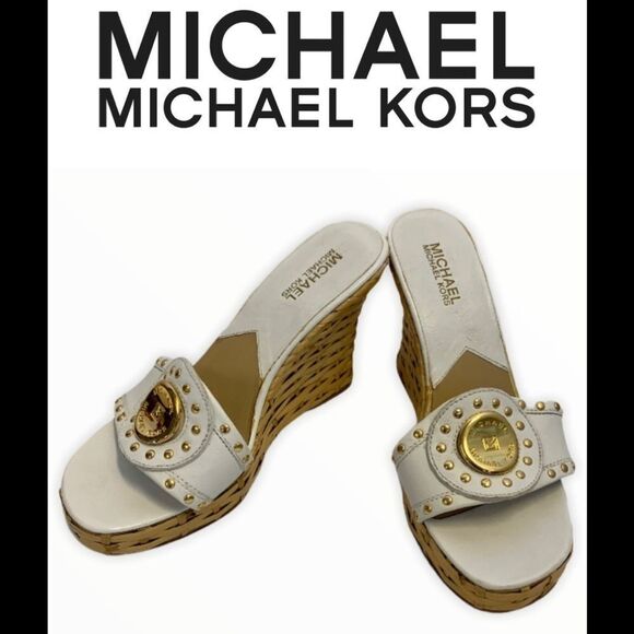 Michael Michael Kors White wedge gold logo sandal - Picture 10 of 10